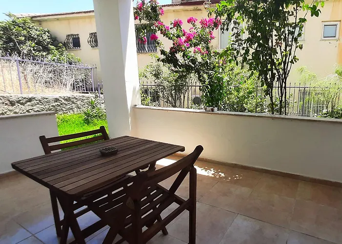 #481 - Spacious 3br Duplex With Private Garden Apartamento *